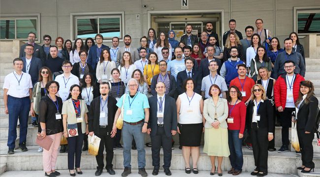 GELECEĞİN BİLİM SENARYOLARI İZMİR'DE ÇİZİLDİ