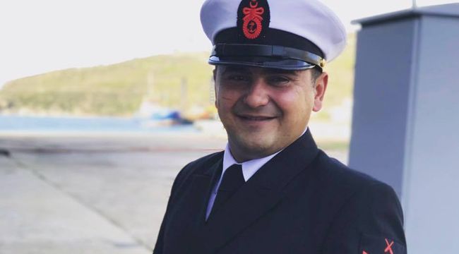 GENÇ UZMAN ÇAVUŞ KALBİNE YENİLDİ
