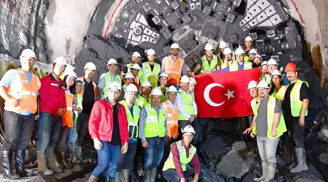 İKİ İSTASYON BİRLEŞTİ