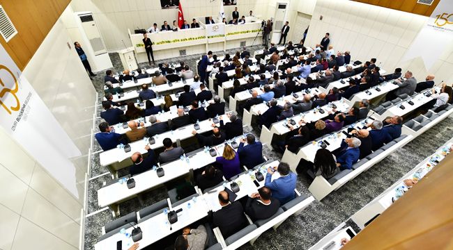 İZMİR'DE ESHOT BÜTÇESİ OYLANDI