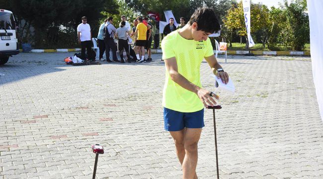KAMPÜSTE ORYANTİRİNG HEYECANI