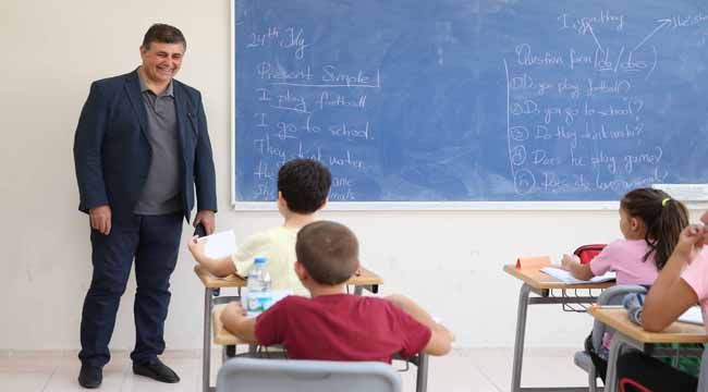 KARŞIYAKA'DA ÖDEV EVLERİ AÇILIYOR