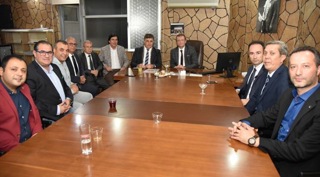 KARŞIYAKA'DA İŞ DÜNYASI BULUŞTU