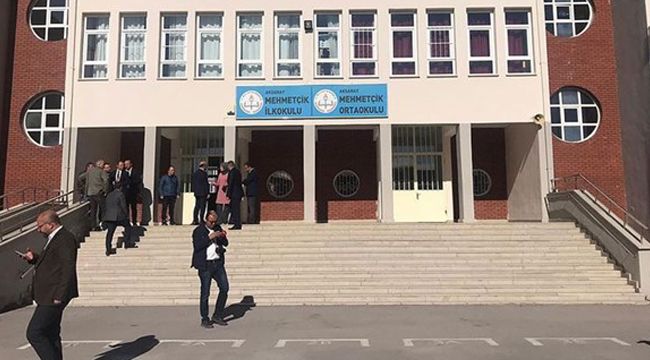Müdür ve yardımcısı görevden alındı