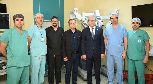 ROBOTİK CERRAHİDE REKOR SAYI