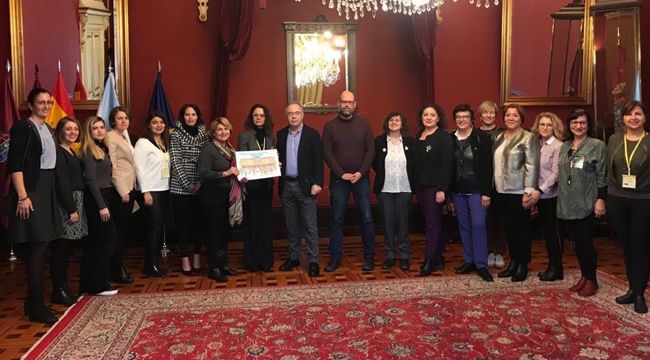 TÜRK-YUNAN-İSPANYOL KADINLAR BULUŞTU