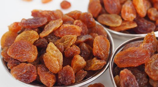 TÜRKİYE ÇEKİRDEKSİZ KURU ÜZÜM ÜRETİMİNDE VE İHRACATINDA DÜNYA BİRİNCİSİ