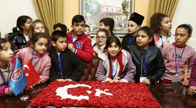 25 BİNİNCİ ZİYARETÇİSİ KONAKLI ÖĞRENCİLER