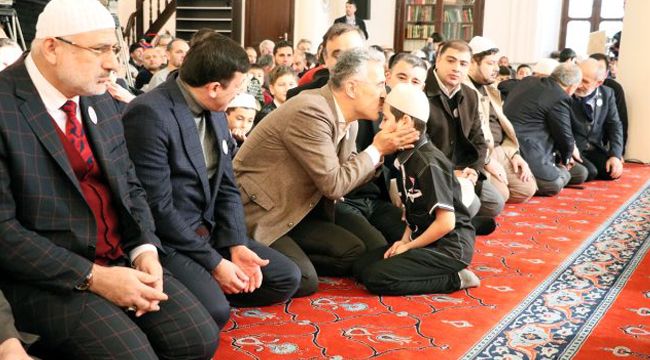 58 GENÇ HAFIZ OLDU