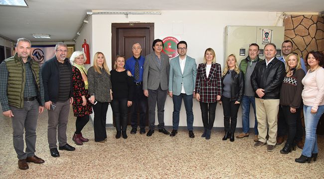 AK PARTİ KARŞIYAKA'DA STK'LAR İLE BULUŞUYOR