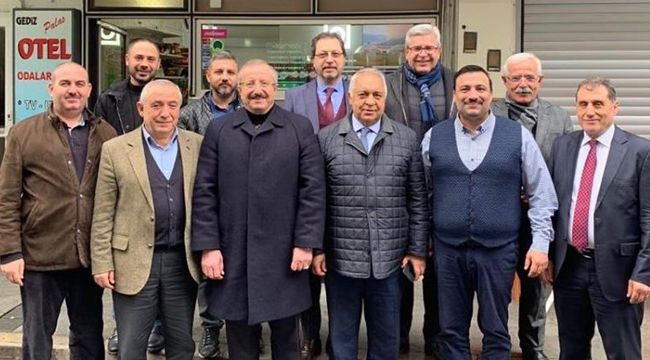 AK PARTİLİ BEKLE'DEN ESNAF ZİYARETİ