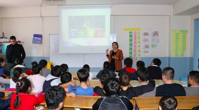 ÇEŞME'DE ÖĞRENCİLERE 'SIFIR ATIK EĞİTİMİ'