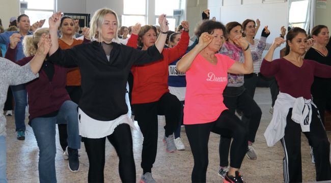ÇEŞME'NİN KADIN EFELERİ SAHNEDE