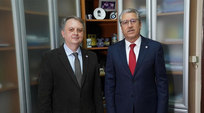 Egeli akademisyen AB projesinde yer aldı