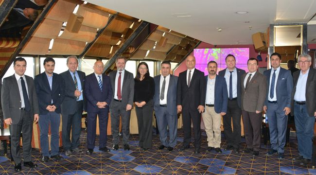 Ekonomi gazeteciliğinin duayenleri bir araya geldi
