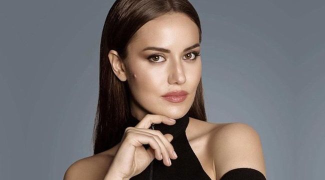 Fahriye Evcen’i üzen haber