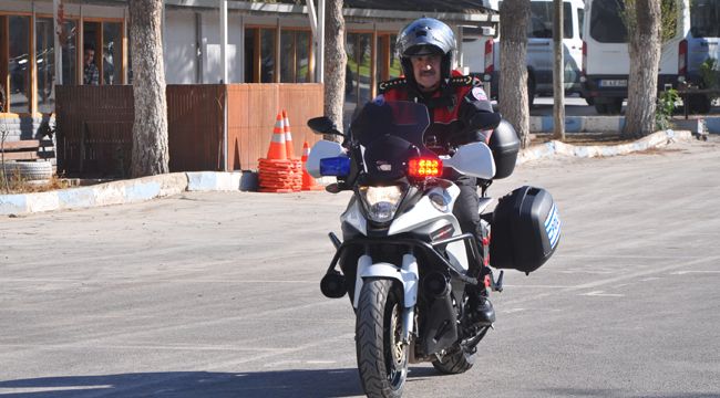 MOTOSİKLETİ İLK KEZ TÖRENE GETİRİLDİ