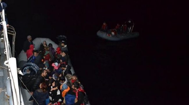 Lastik botta 28'i çocuk 58 kaçak göçmen yakalandı