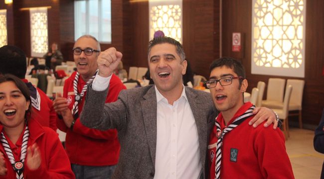 MENDERES'TE HEM AÇILIŞ HEM KUTLAMA