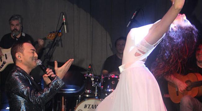 Serdar Ortaç: Chloe gitti, yasak bitti