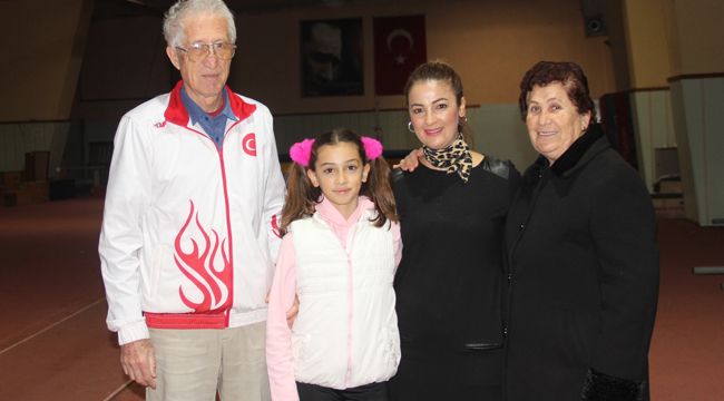 TÜRKİYE'DE EN KÜÇÜK SPORCU