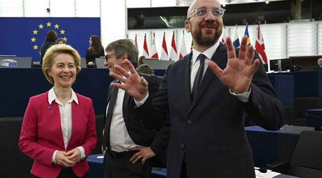 AB başkanları Brexit anlaşmasını imzaladı