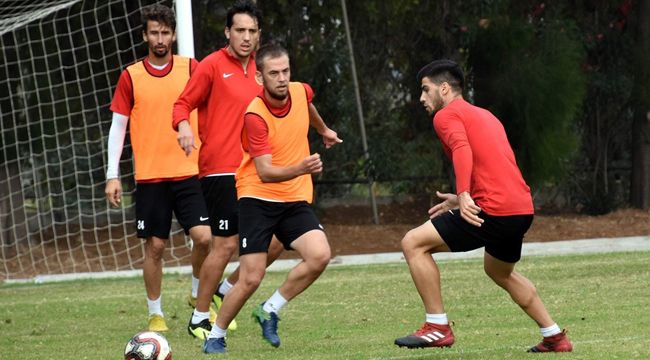 Aliağaspor devre arası kamp çalışmalarını Antalya’da sürdürüyor