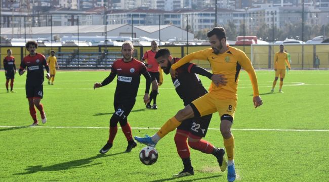 ALİAĞASPOR DEVREYE 3 PUANLA BAŞLADI