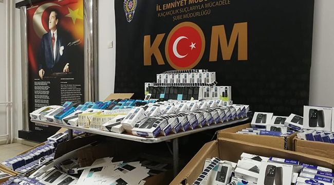 BİNLERCE LİRALIK GÜMRÜK KAÇAĞI ÜRÜN