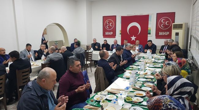 "BİZ AK PARTİ'Yİ ARABİSTANCI SANIYORDUK"