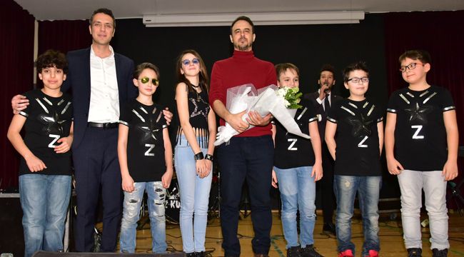 Bornovalı çocukların konser keyfi