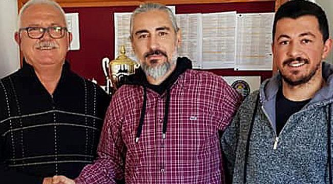 Çeşme Belediyespor olaylı maçın ardından teknik direktör değişikliğine gitti