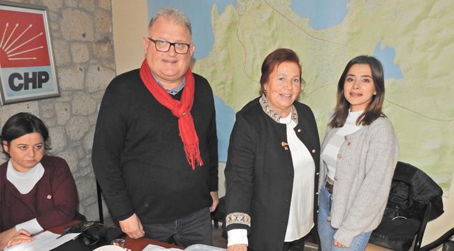 CHP Çeşme Kadın Kolları kongresini yaptı