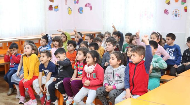 ÇOCUKLARA HAYVAN SEVGİSİ AŞILANDI