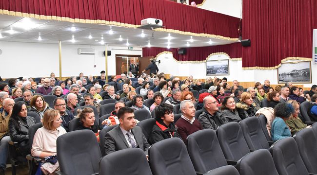 Foça'da kış sinemaları devam ediyor