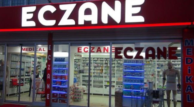 Hastaneler ve eczaneler bugün açık mı?