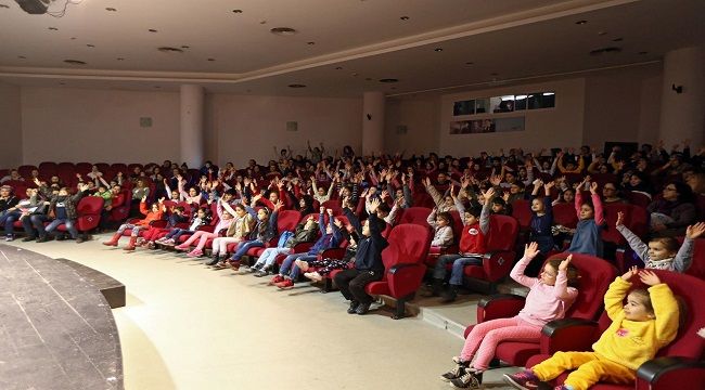 HEM RENKLİ HEM EĞLENCELİ