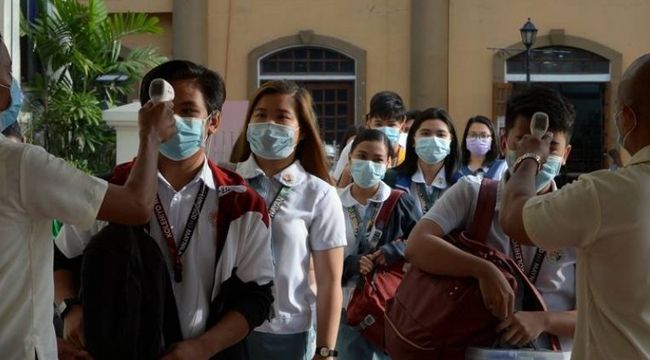 Hong Kong’da okullara ara verildi