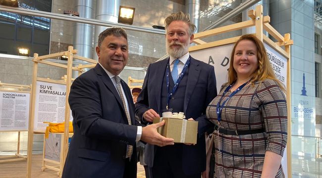 İzmir'de "Moda Devrimi" sergisi