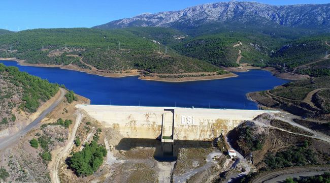 İZMİR ÜÇ YENİ SU KAYNAĞINA KAVUŞUYOR