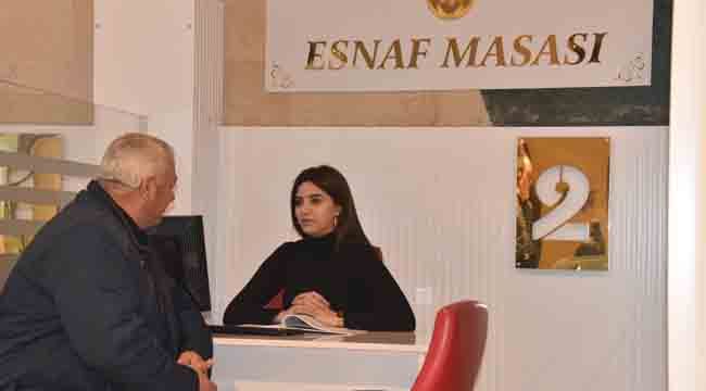 KEMALPAŞA BELEDİYESİ'NDEN 'ESNAF DOSTU' MASA