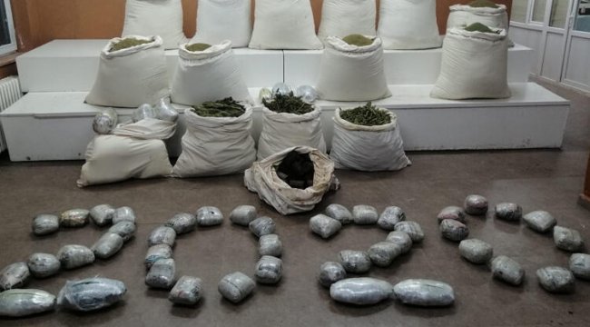 'Kıran-11'de 515 kilo esrar ele geçirildi