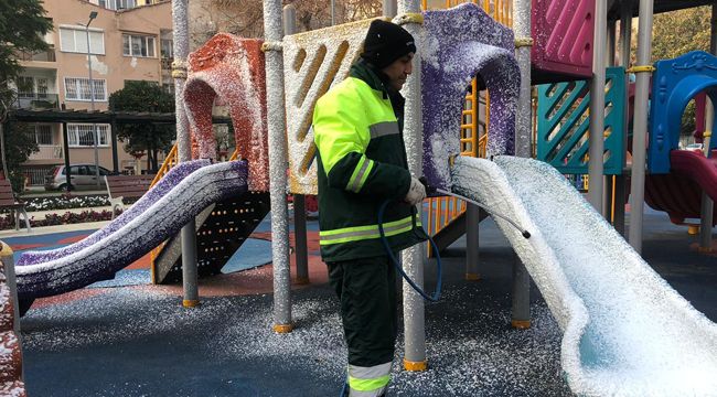 KONAK'TA HİJYENİK VE SAĞLIKLI PARKLAR