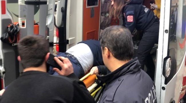 Mobilya getirdi, sırtından vuruldu