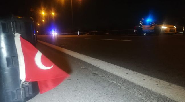 MOTOSİKLETTEN DÜŞTÜ!