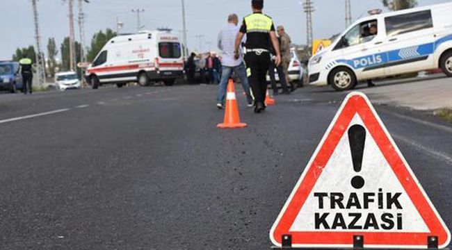 Otobüs devrildi!