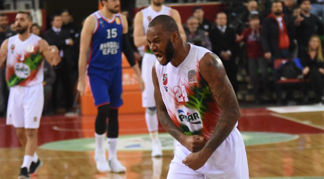 Pınar Karşıyaka: 80 - Anadolu Efes: 82