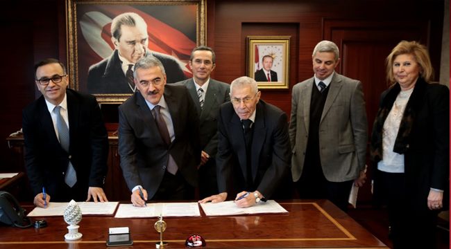 URLA'DA EĞİTİME BÜYÜK DESTEK