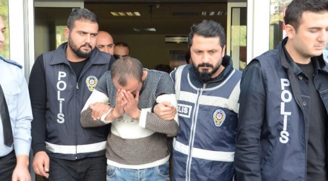 Annesini öldüren evlat hakim karşısında