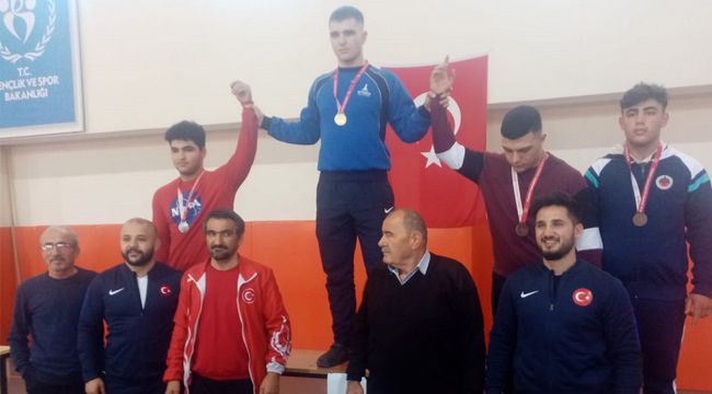 ATA SPORU GÜREŞ BERGAMA’DA
